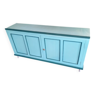 Renovated low cabinet with compartments