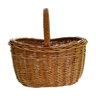 Vintage wicker basket