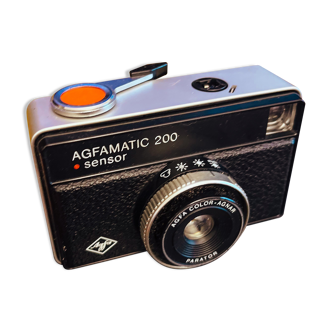 Appareil photo vintage ancien Agfamatic 200 sensor