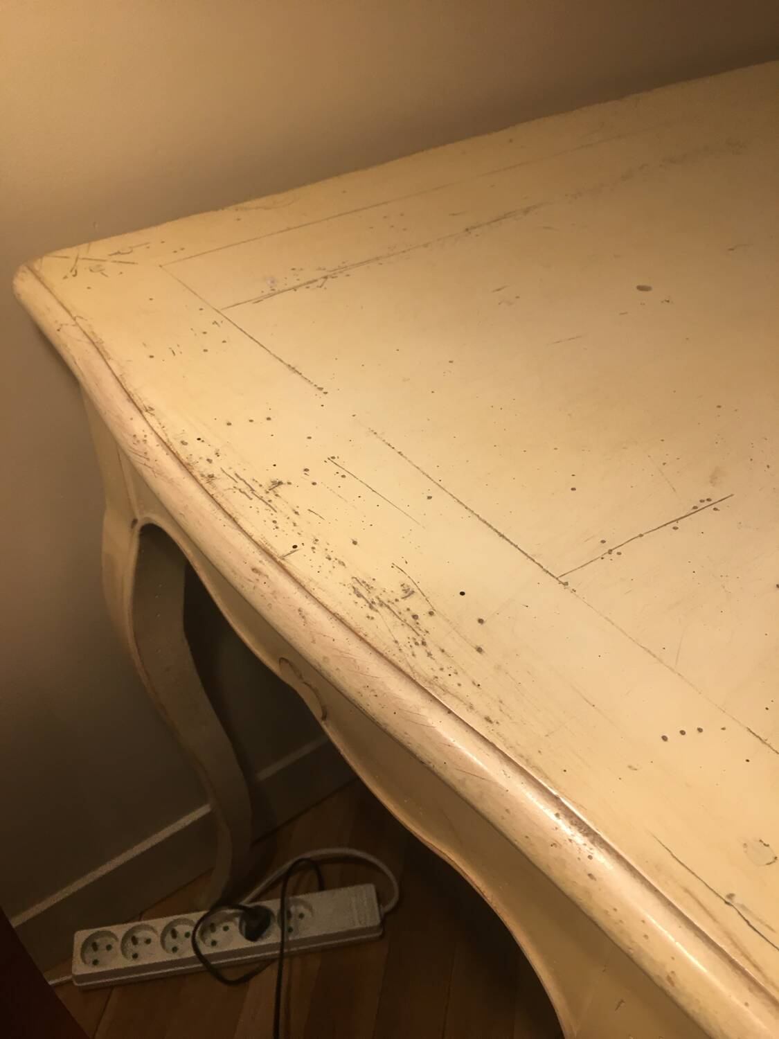 Louis XV style desk Roche Bobois