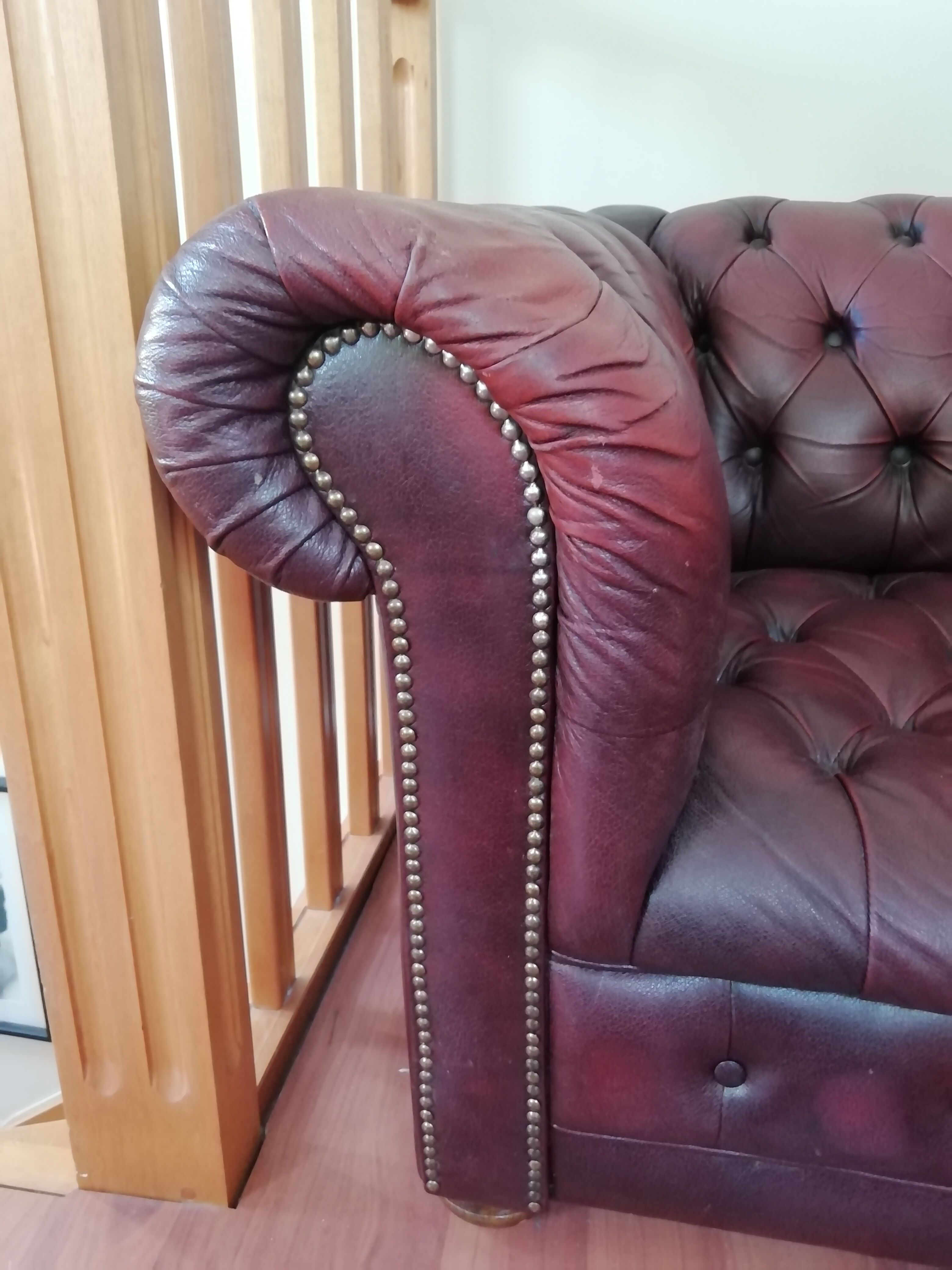 Sofa Chesterfield Vintage 60's-80's red burgundy