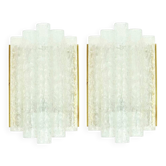 Paire de lampes murales en verre glacé de style mid-century moderne de Doria, Allemagne, années 1960.