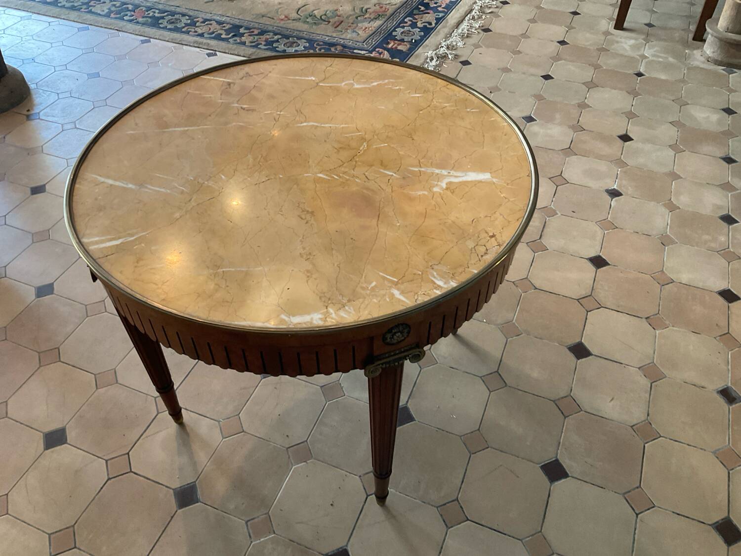 Art Deco pedestal table