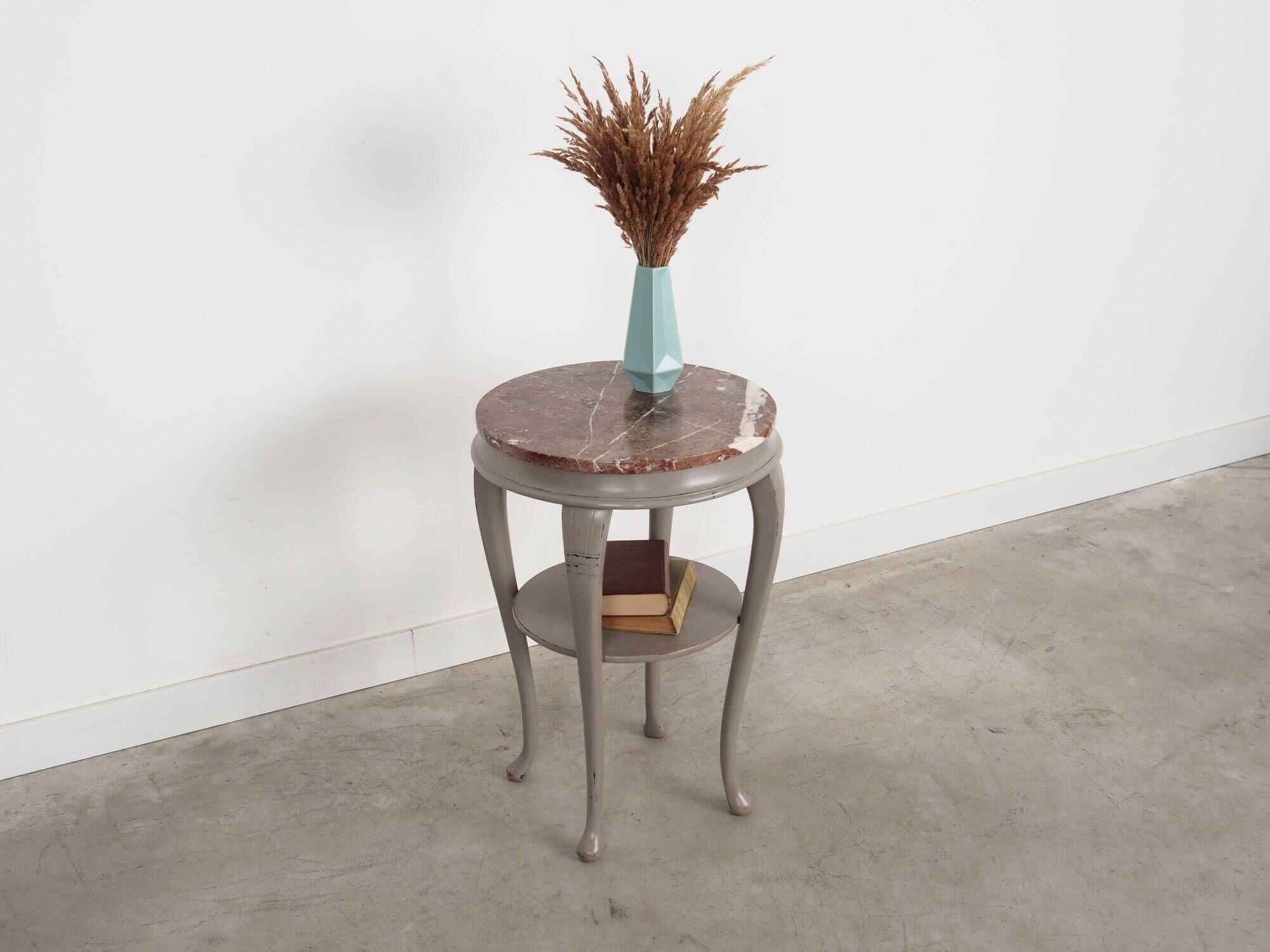 Round mahogany coffee table, Danish design, 1960s, production: Denmark