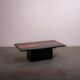 Table basse bar dissimulée, laque brillante et placage en loupe, vers 1980