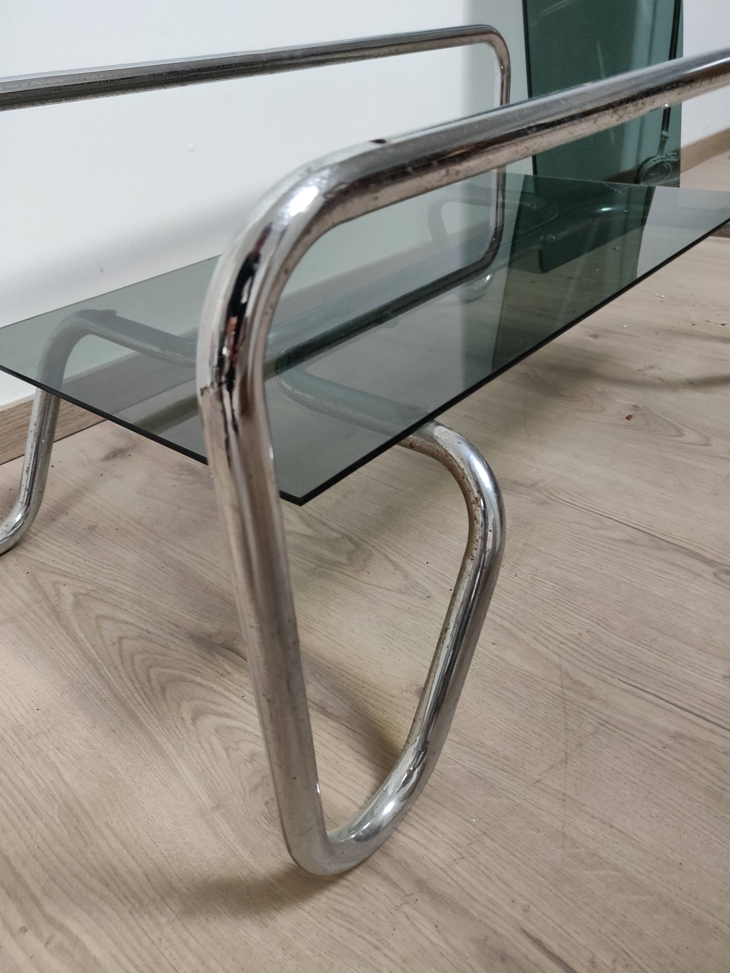 Coffee table in chrome metal and smoked glass design from the 70s
