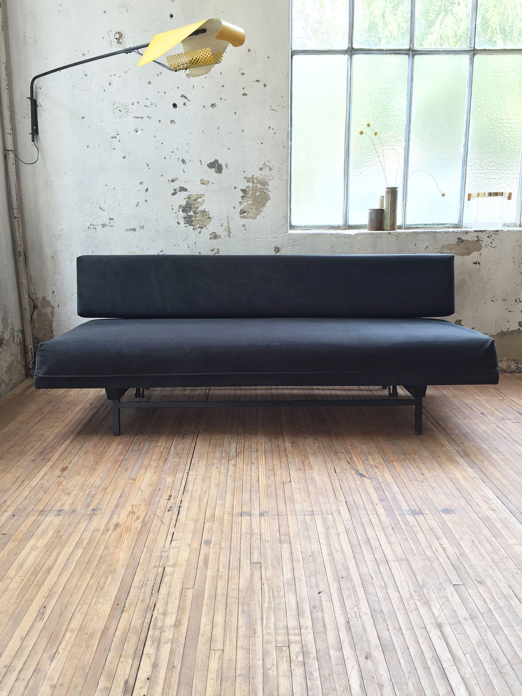 André Simard bench sofa for Airborne