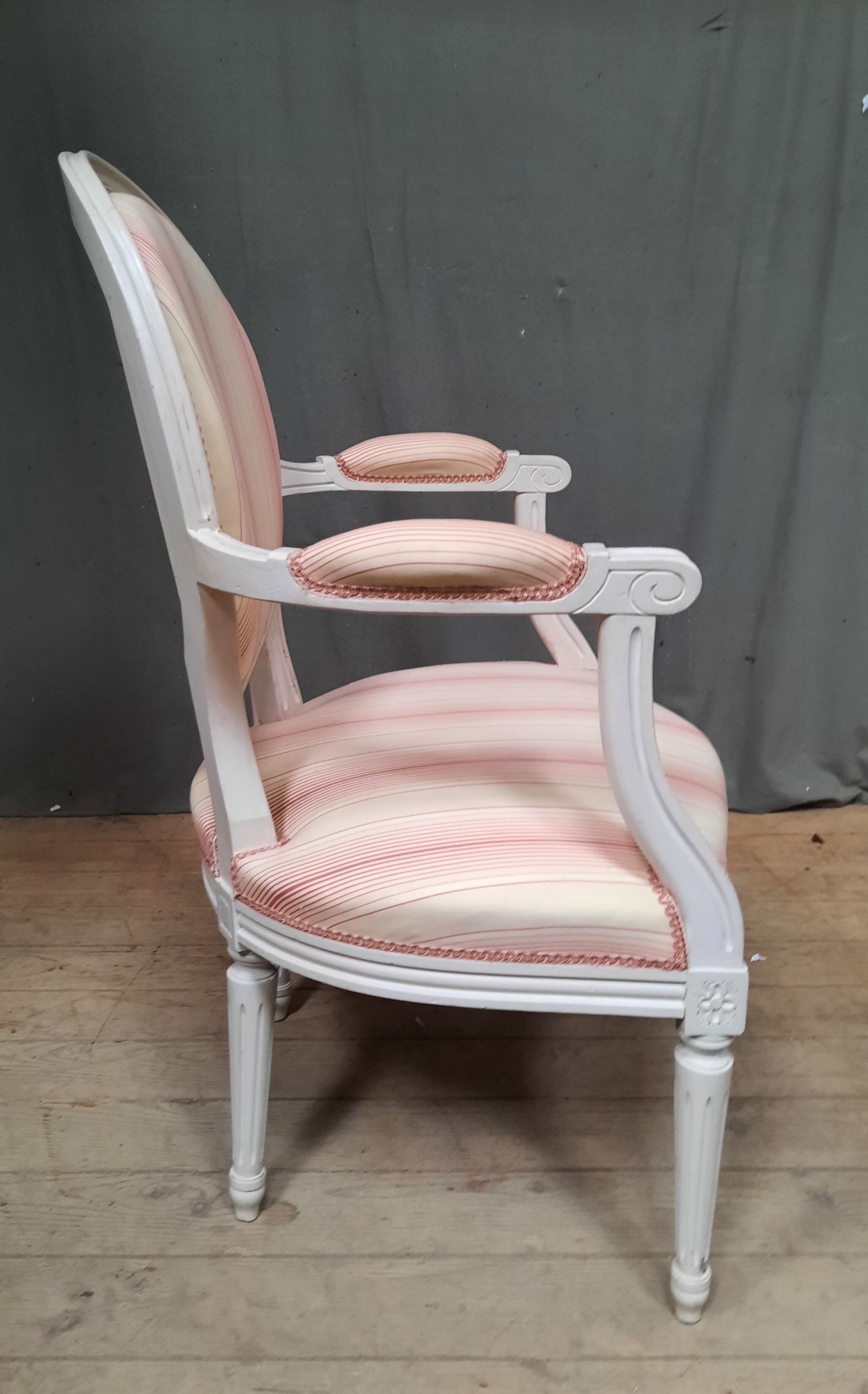 Louis XVI style medallion armchair