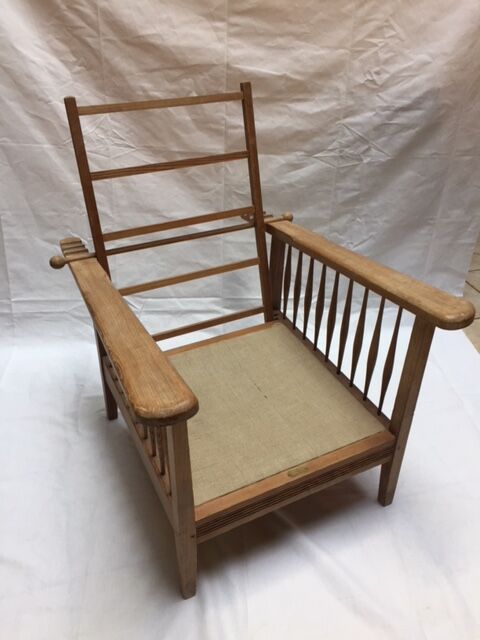 Chair style "morris" without cushions