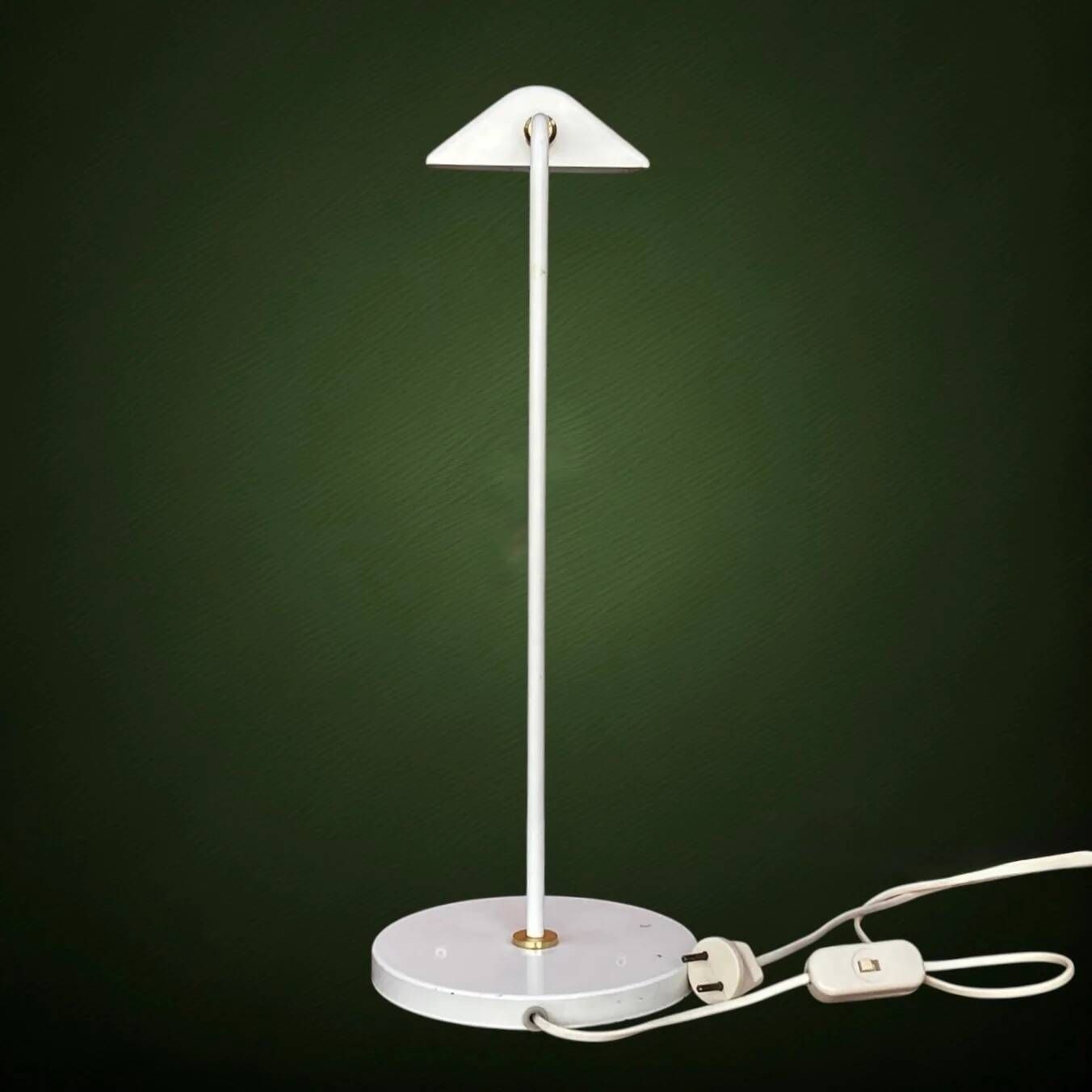 Modernist desk lamp in white metal and gold brass, Bauhaus spirit – 1960s