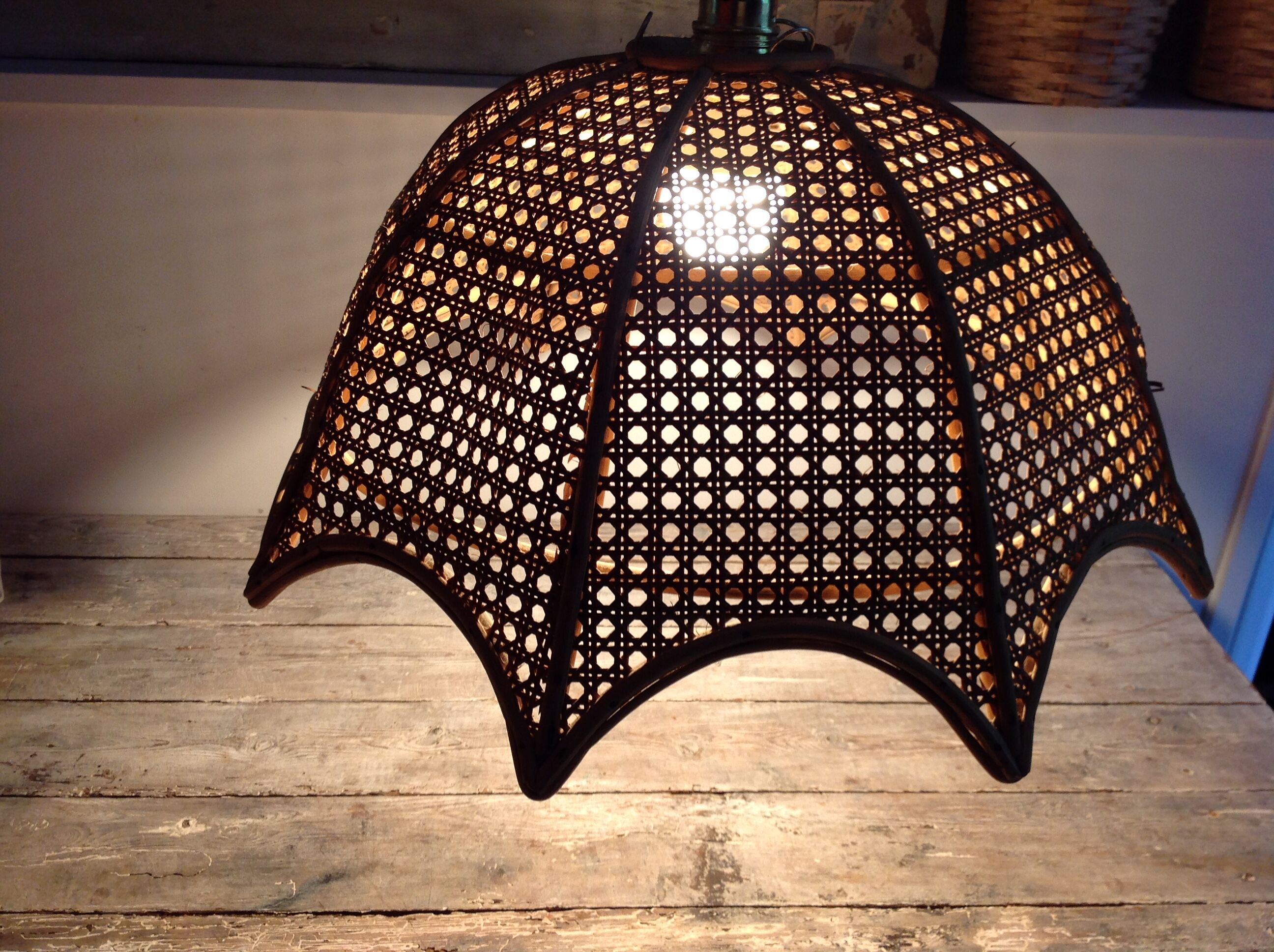 Rattan and caning hanging lamp