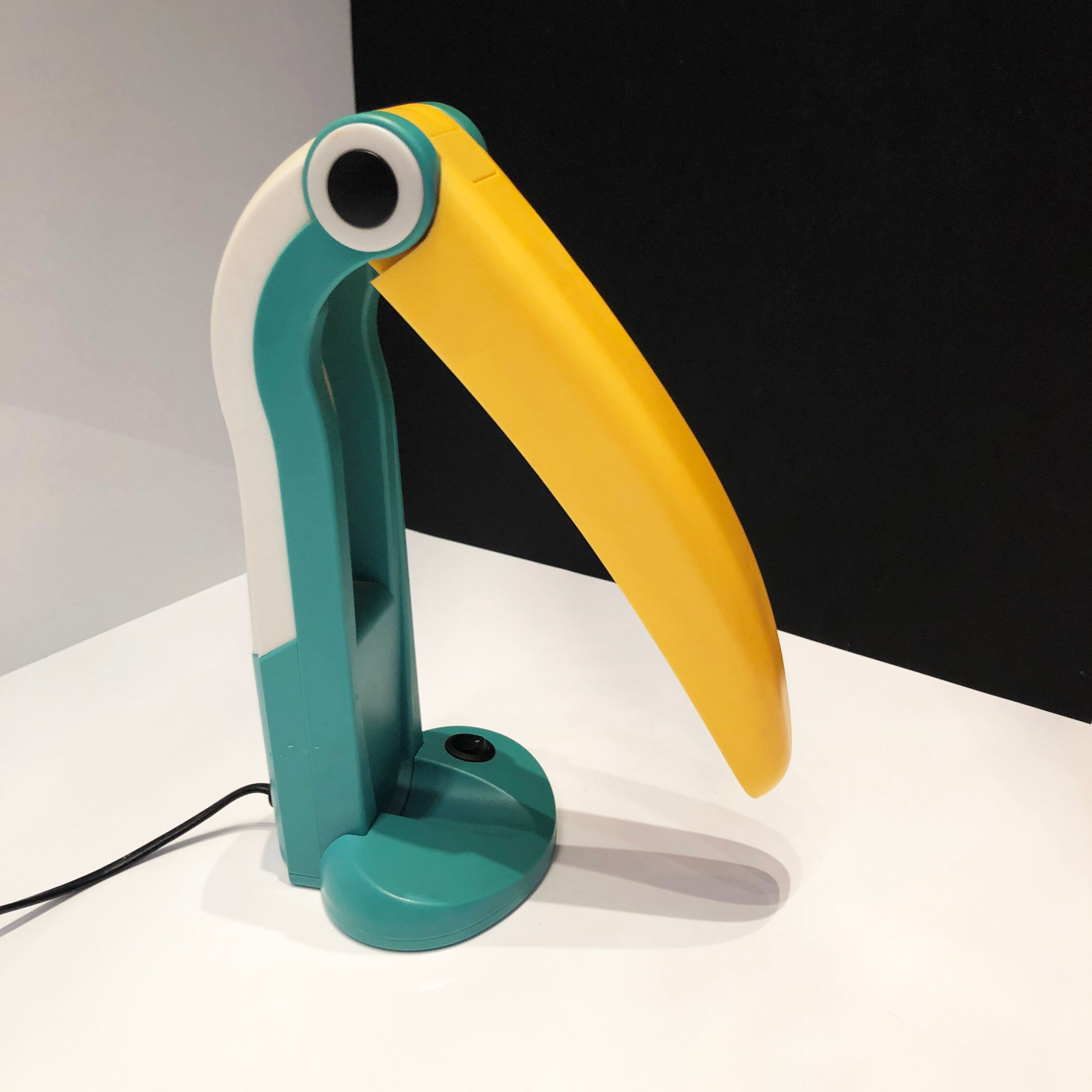 Ht Wuang articulated toucan lamp 80