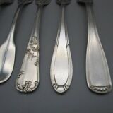 Lot de 6 fourchettes en métal argenté anciennes dépareillées pour une table chic