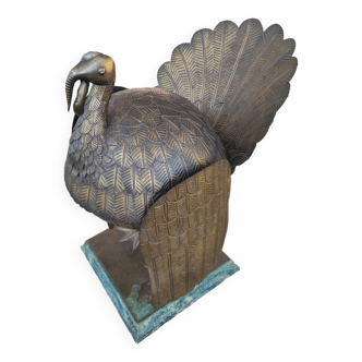 metal bar in the shape of a turkey, unique piece.