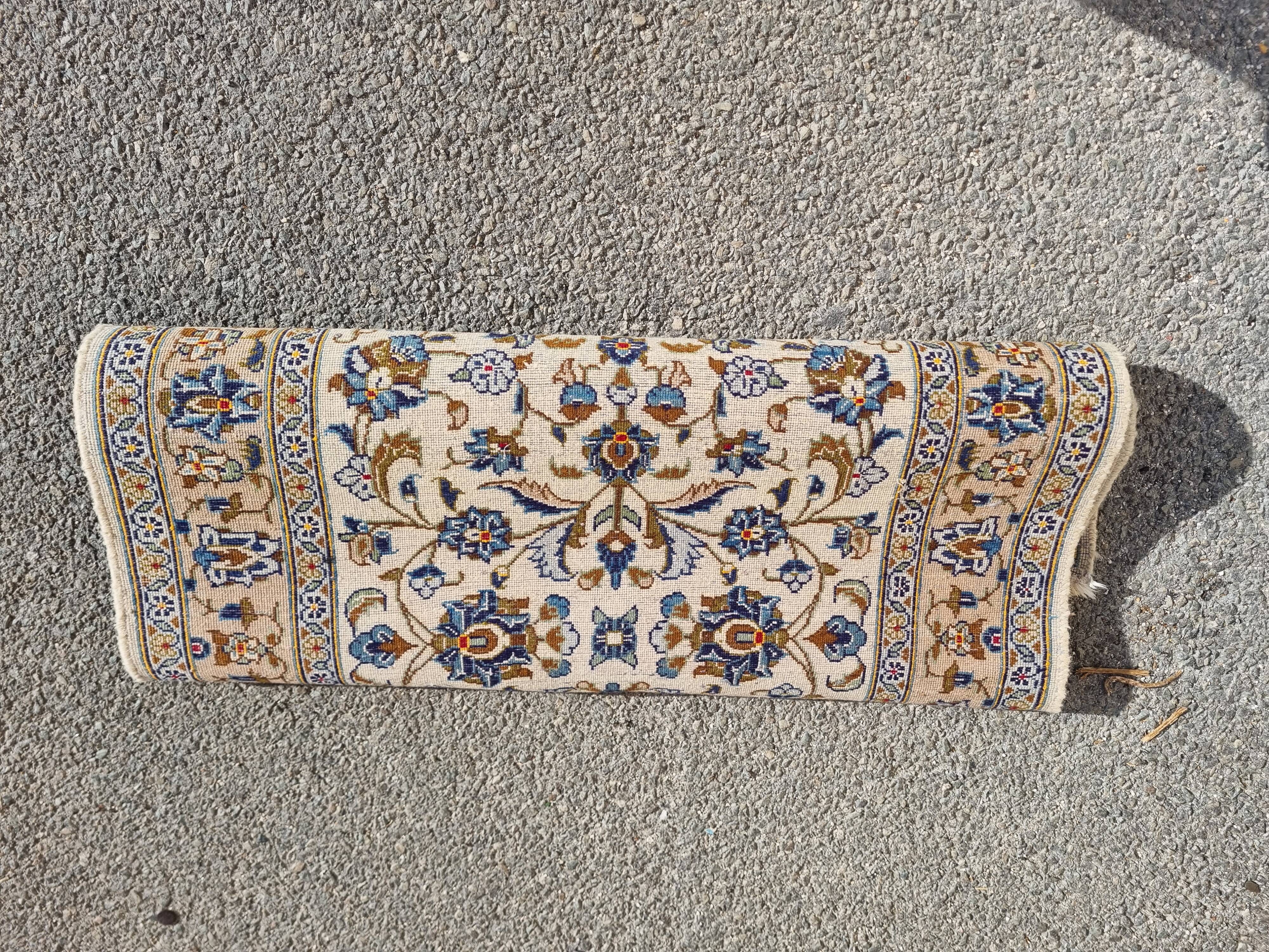 Wool carpet 150×97cm