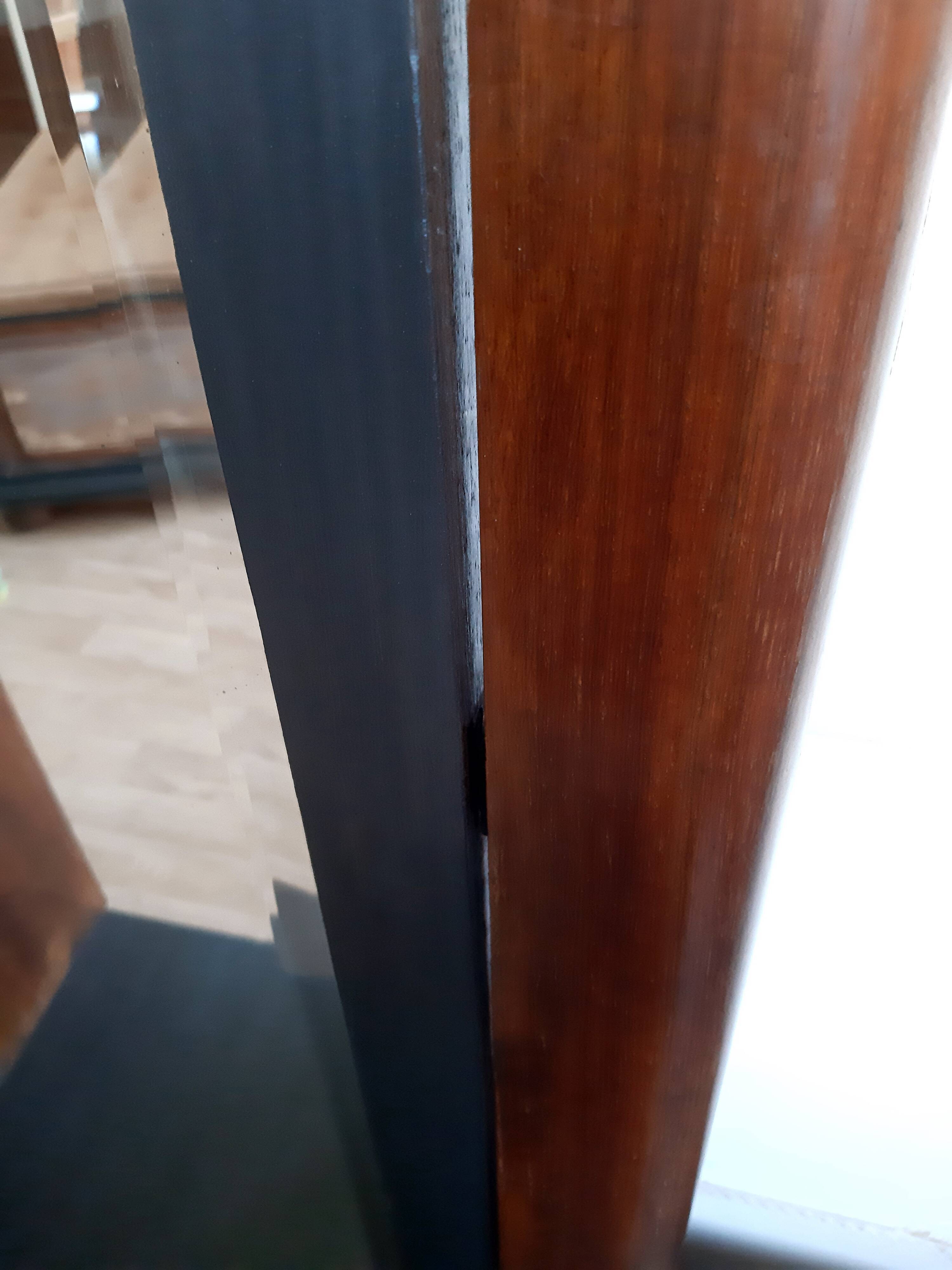 Art Deco hairdresser