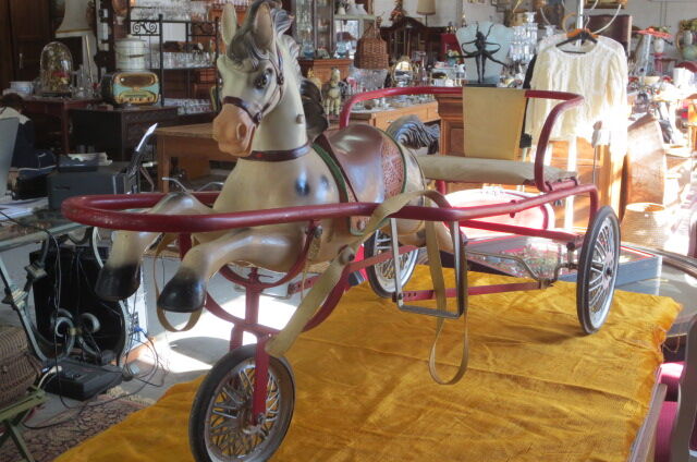 Jouet ancien : sulky pour enfant