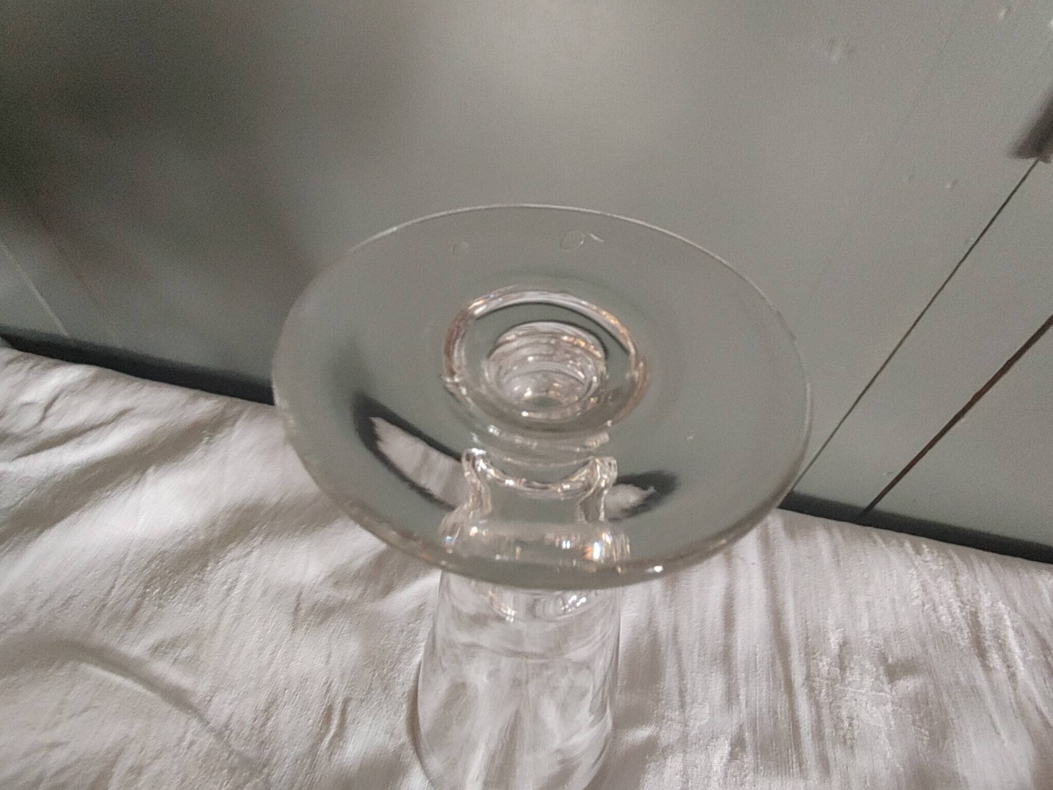 Very large glass or old vase, blown glass, bubbled 19th