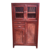 Armoire vintage parisienne en pin.