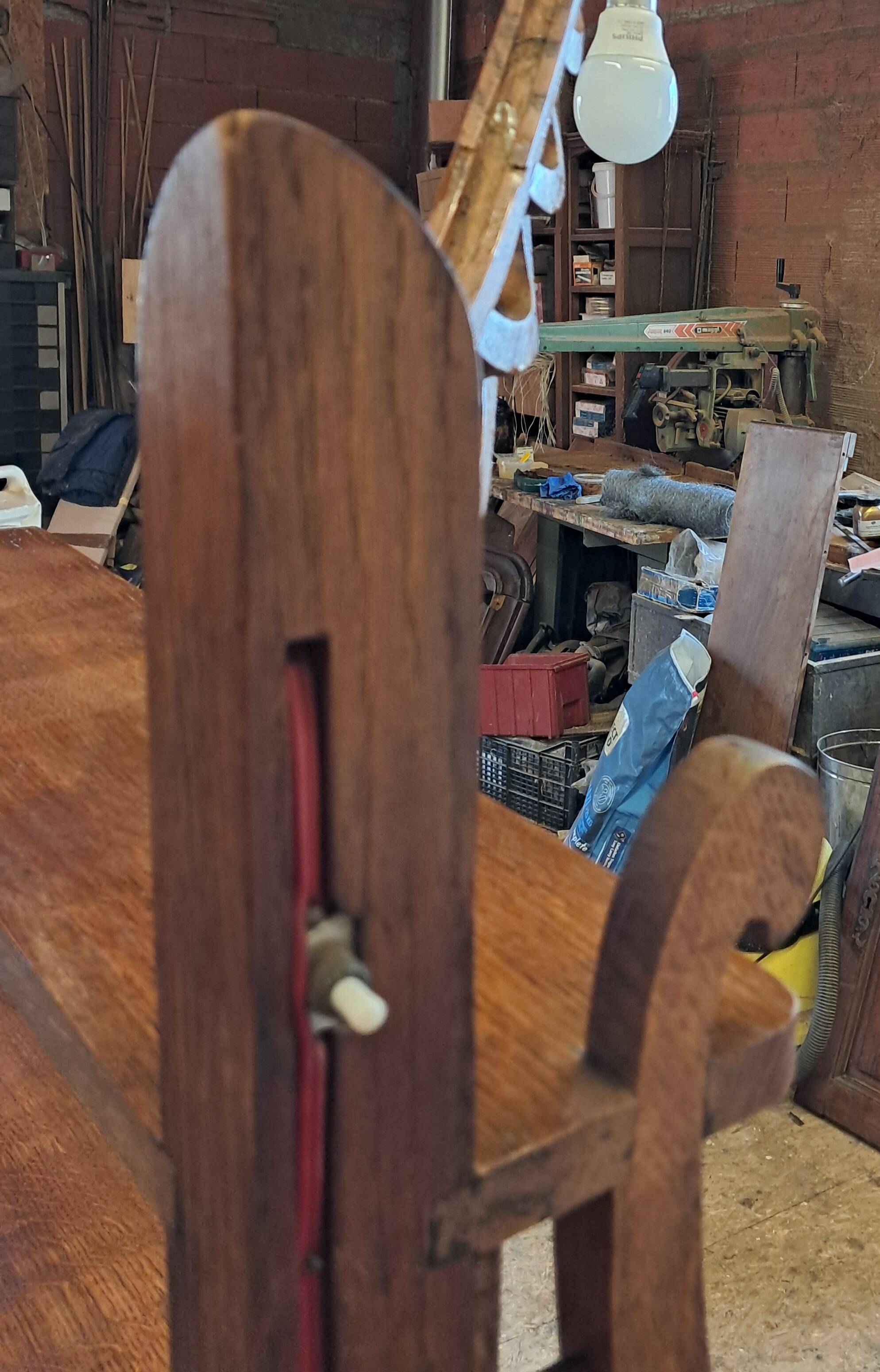 vintage illuminated shelf