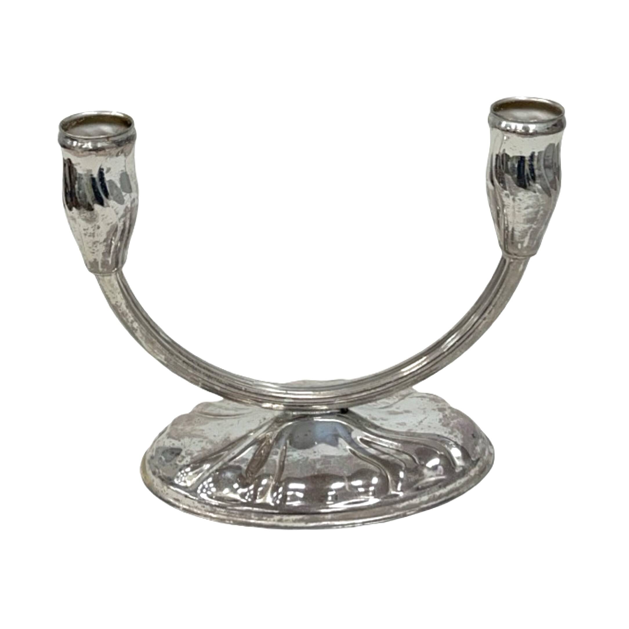 Art Deco two-arm candlestick, silver-plated, 1920s/1930s.