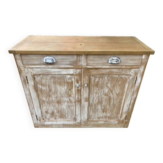 Small Parisian buffet