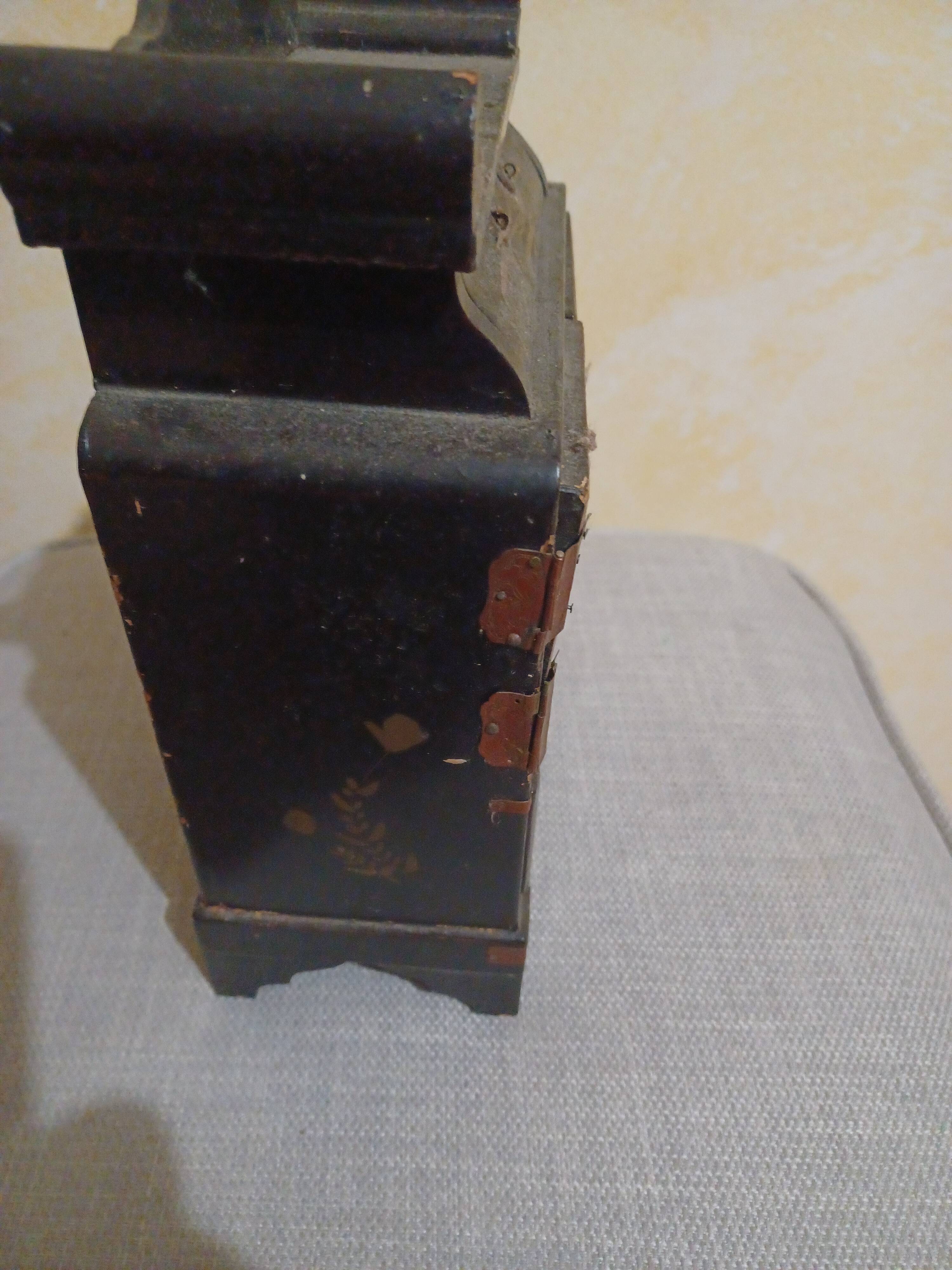 Japan miniature cabinet