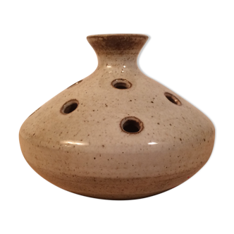 Vase pique flowers sandstone Dehoux JM Luc en Diois