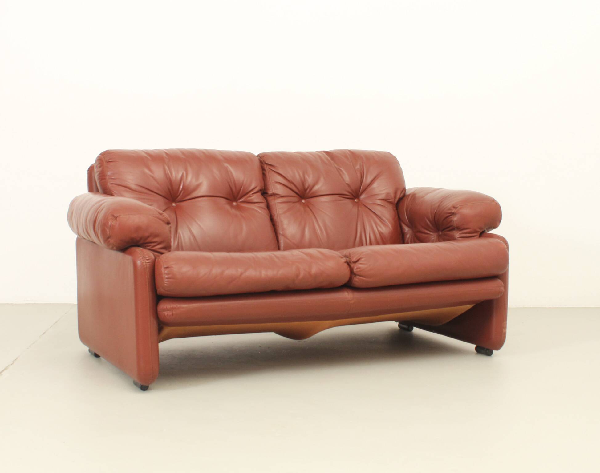 Coronado two-seater sofa by Tobia Scarpa in cognac leather, 1969