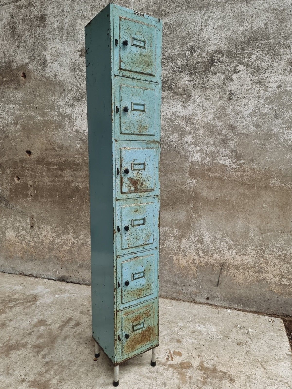 Industrial cabinet locker cabinet Oostwoud vintage blue