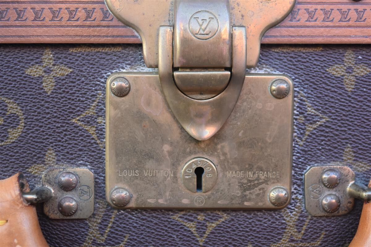 Louis Vuitton Alzer 80 suitcase