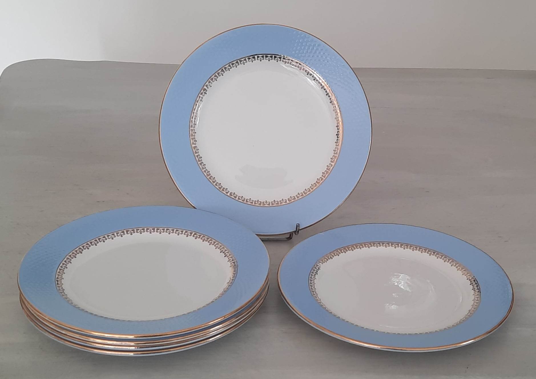 Flat Plates in Faience Café Gilbert by Moulin des Loups Vintage