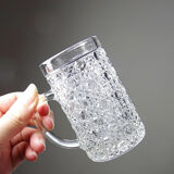 6 petites chopes et plateau vintages/anciennes en verre pressé style art déco