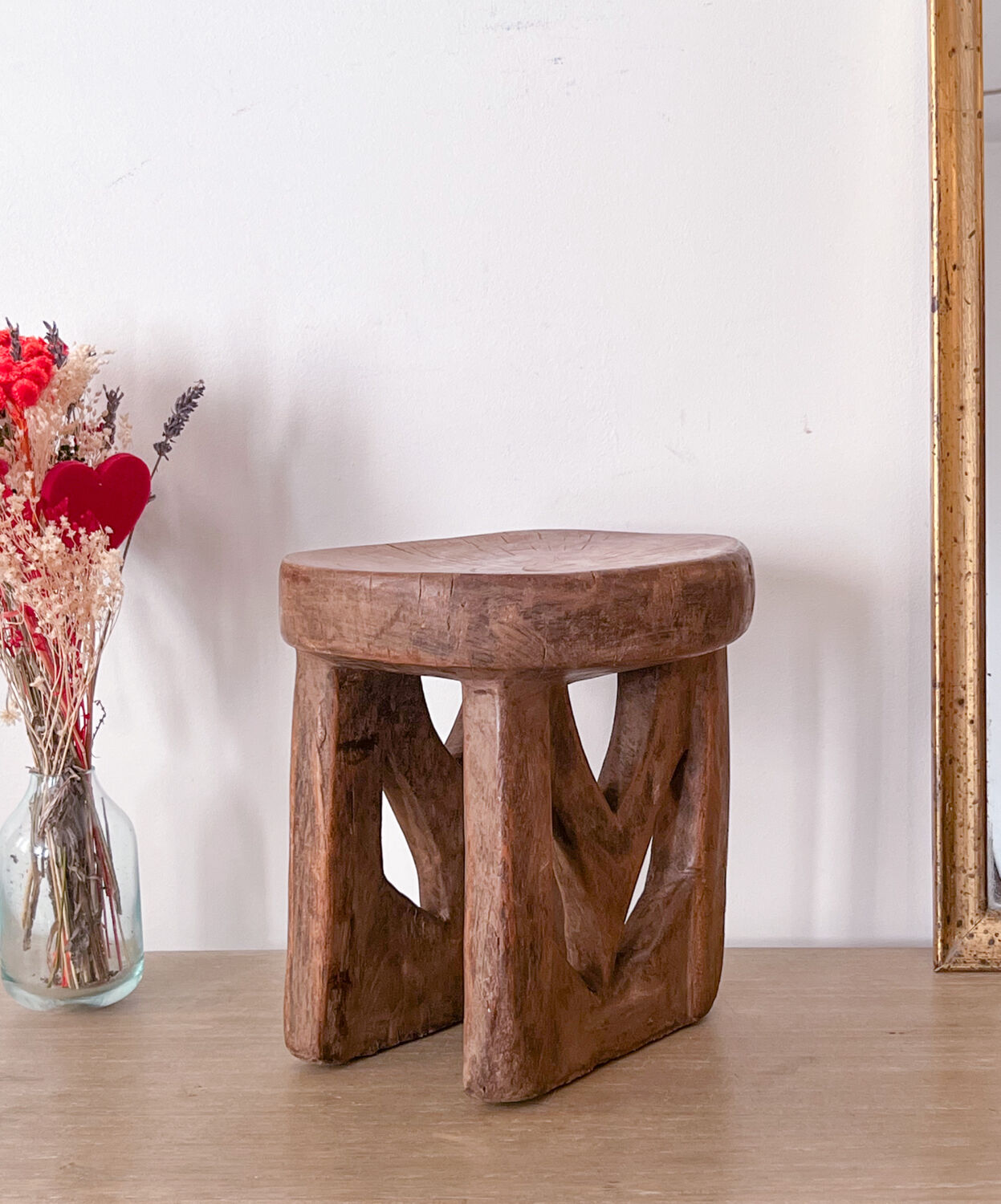 Bamileke wooden stool (Cameroon)
