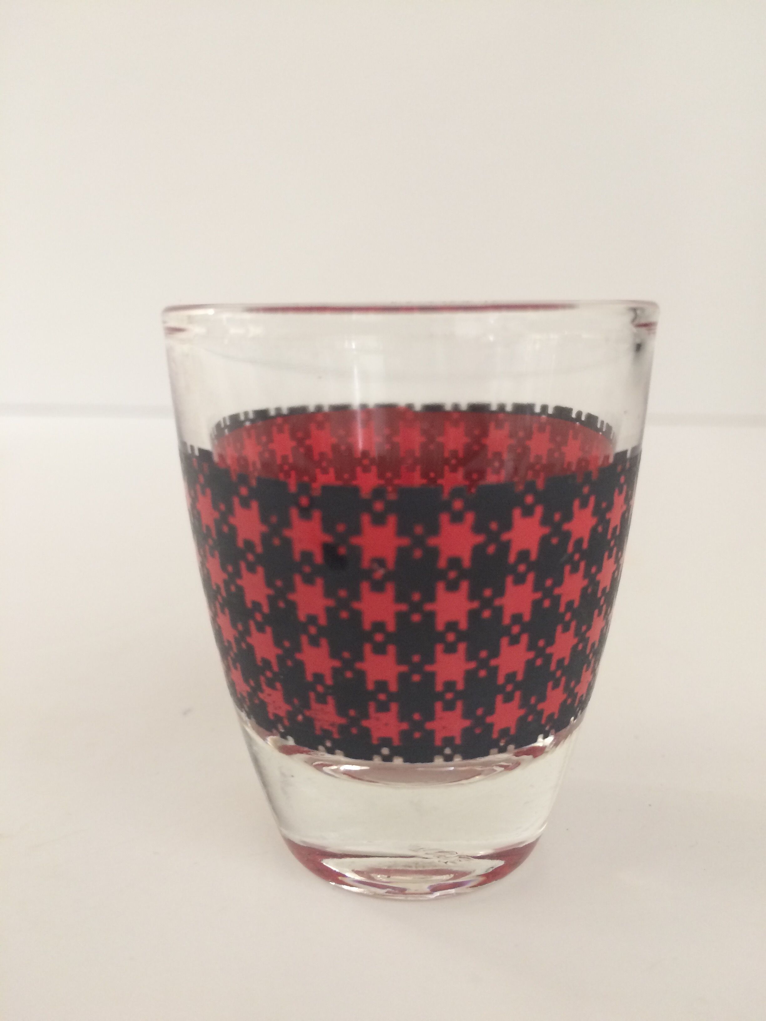 6 digestive glasses from the 50s