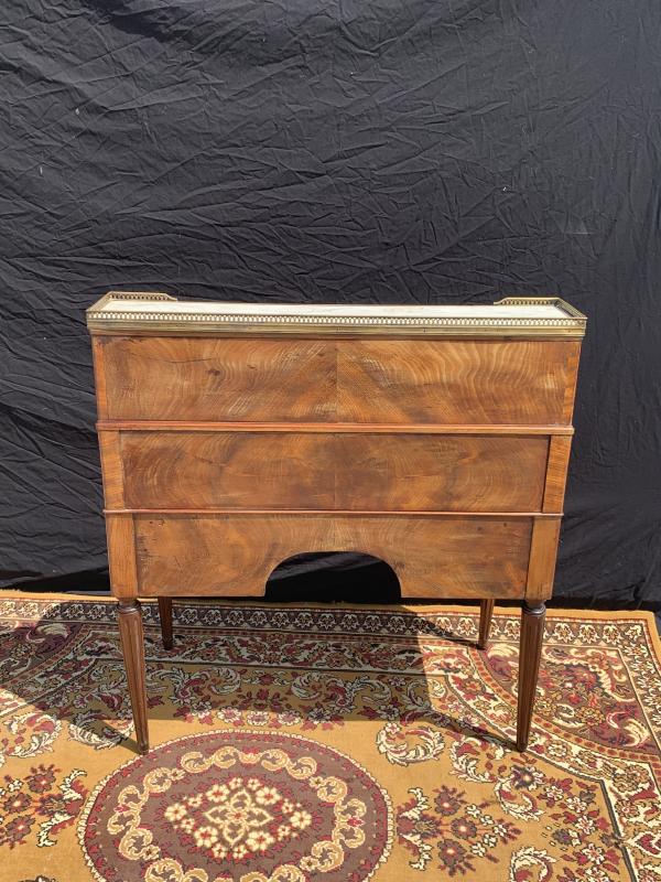 Restoration-era mahogany cylinder desk