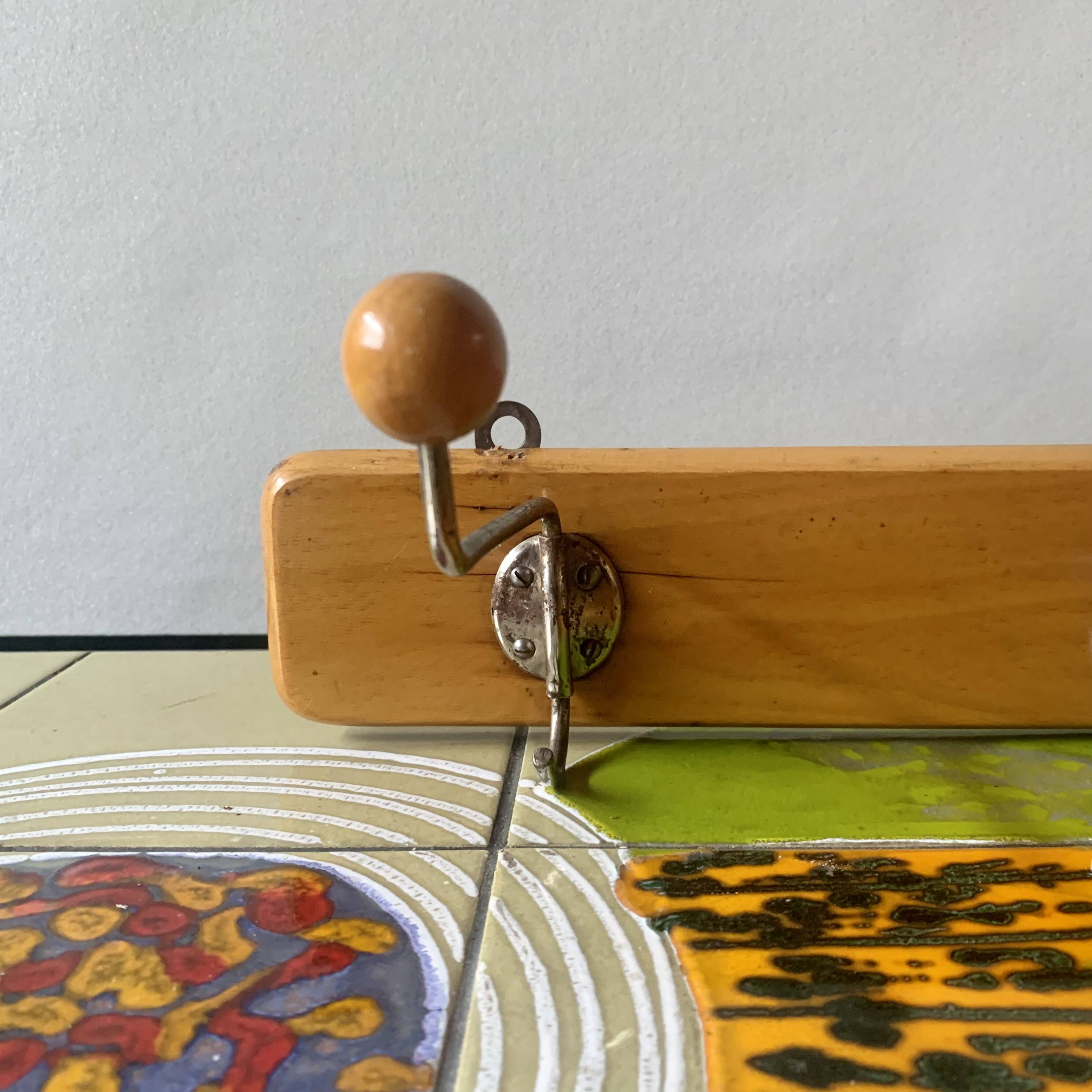 Vintage wooden wall coat rack - triple ball hook