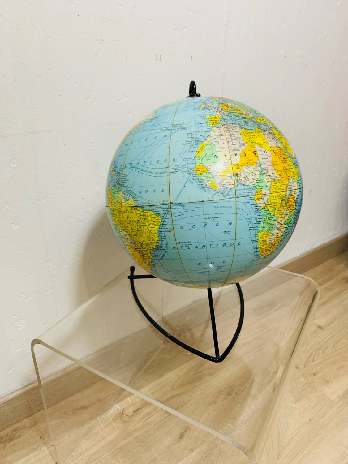 Globe terrestre Girard et Barrere