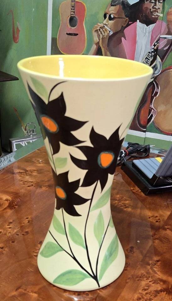 Vallauris: Ceramic vase signed G.F. – stylised floral decoration