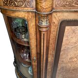 17th century English sideboard in lemon tree