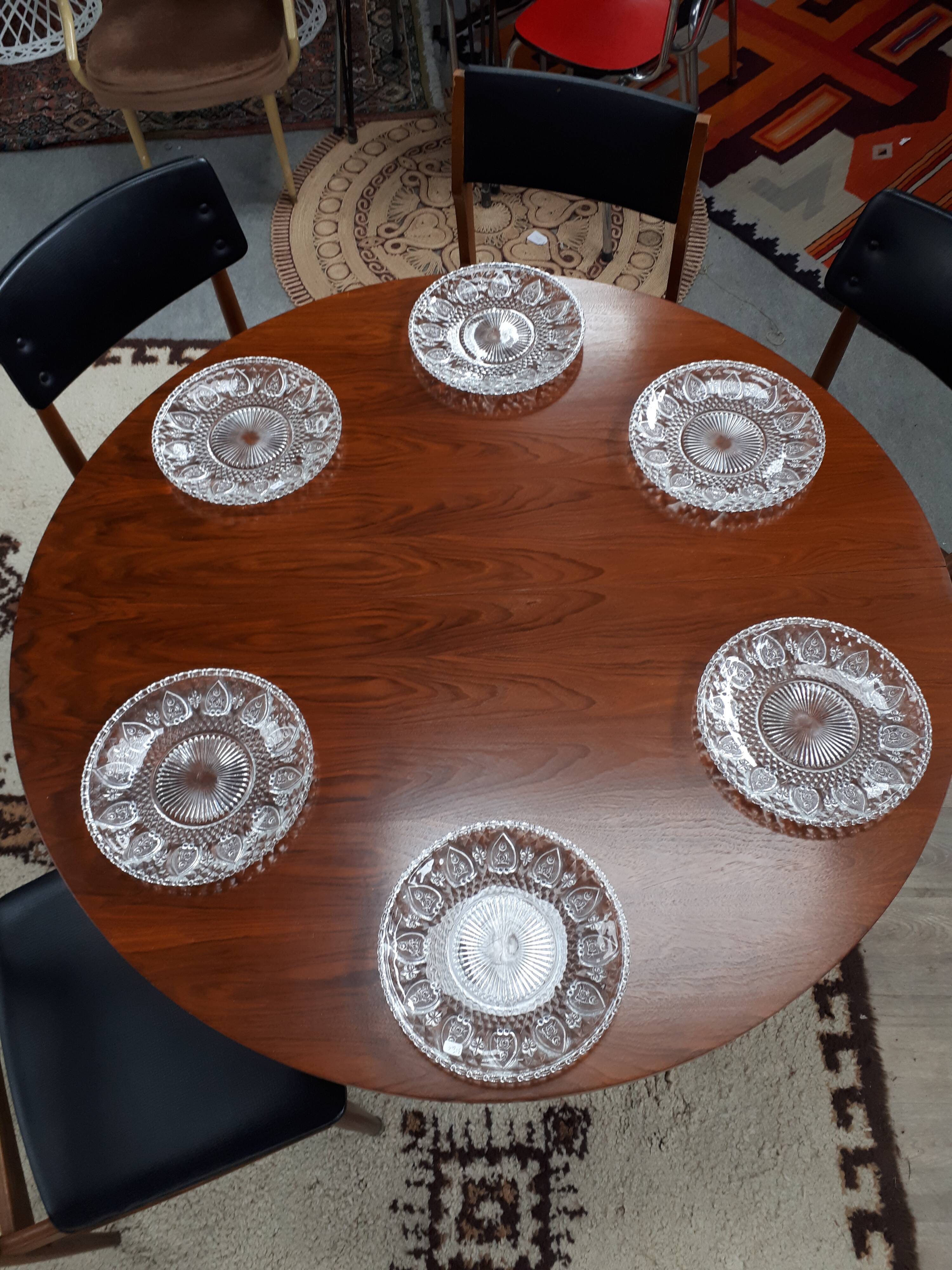 Table ronde par Baumann des années 60