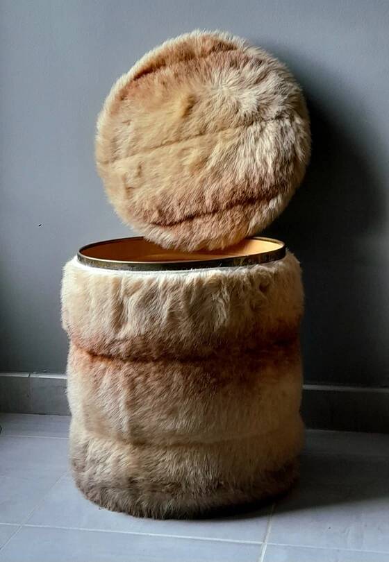 Cylindrical storage pouffe in faux fur 1970
