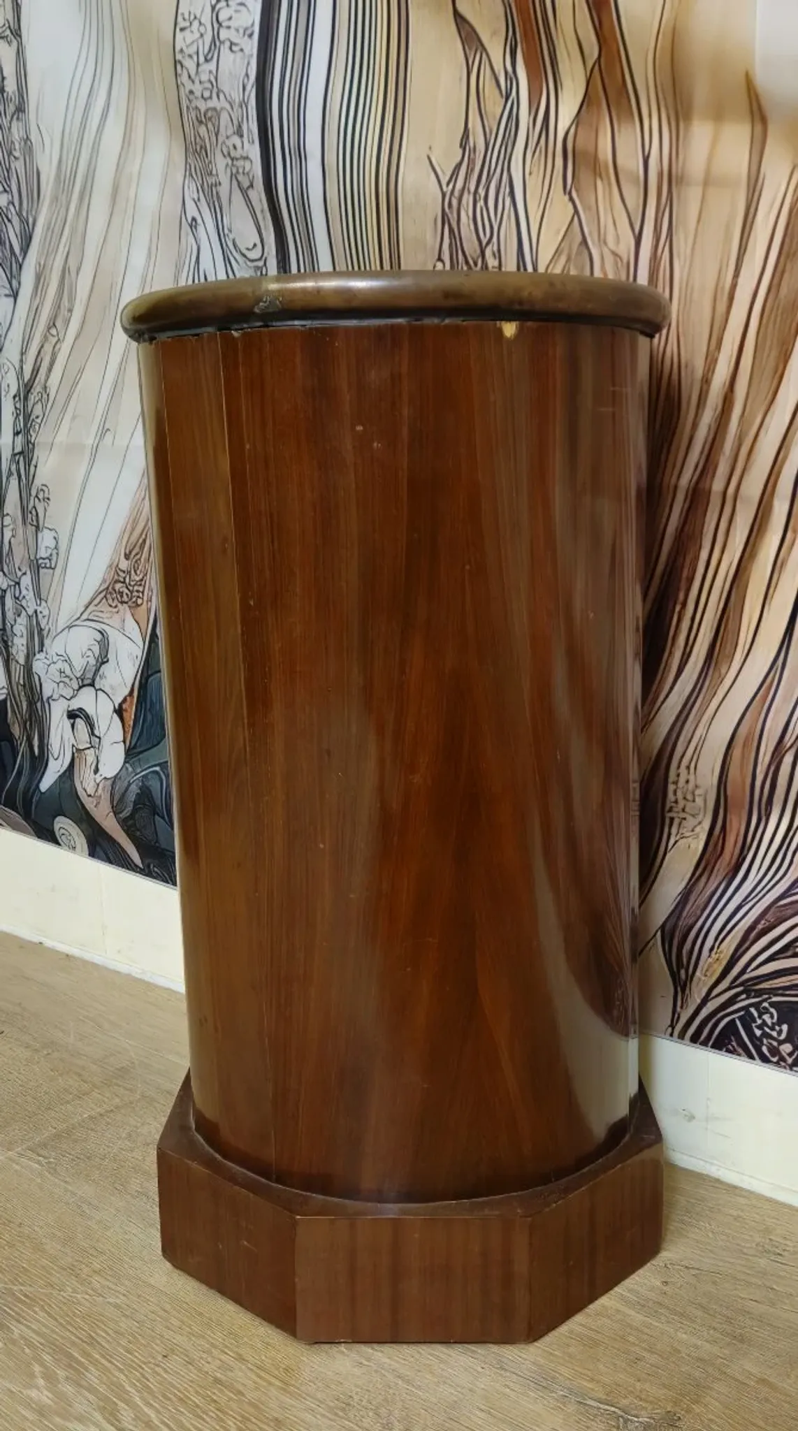 Somno / antique mahogany planter from the Empire period – 19th century