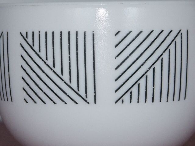 Vintage Luminarc "Jumbo" cup 70/80