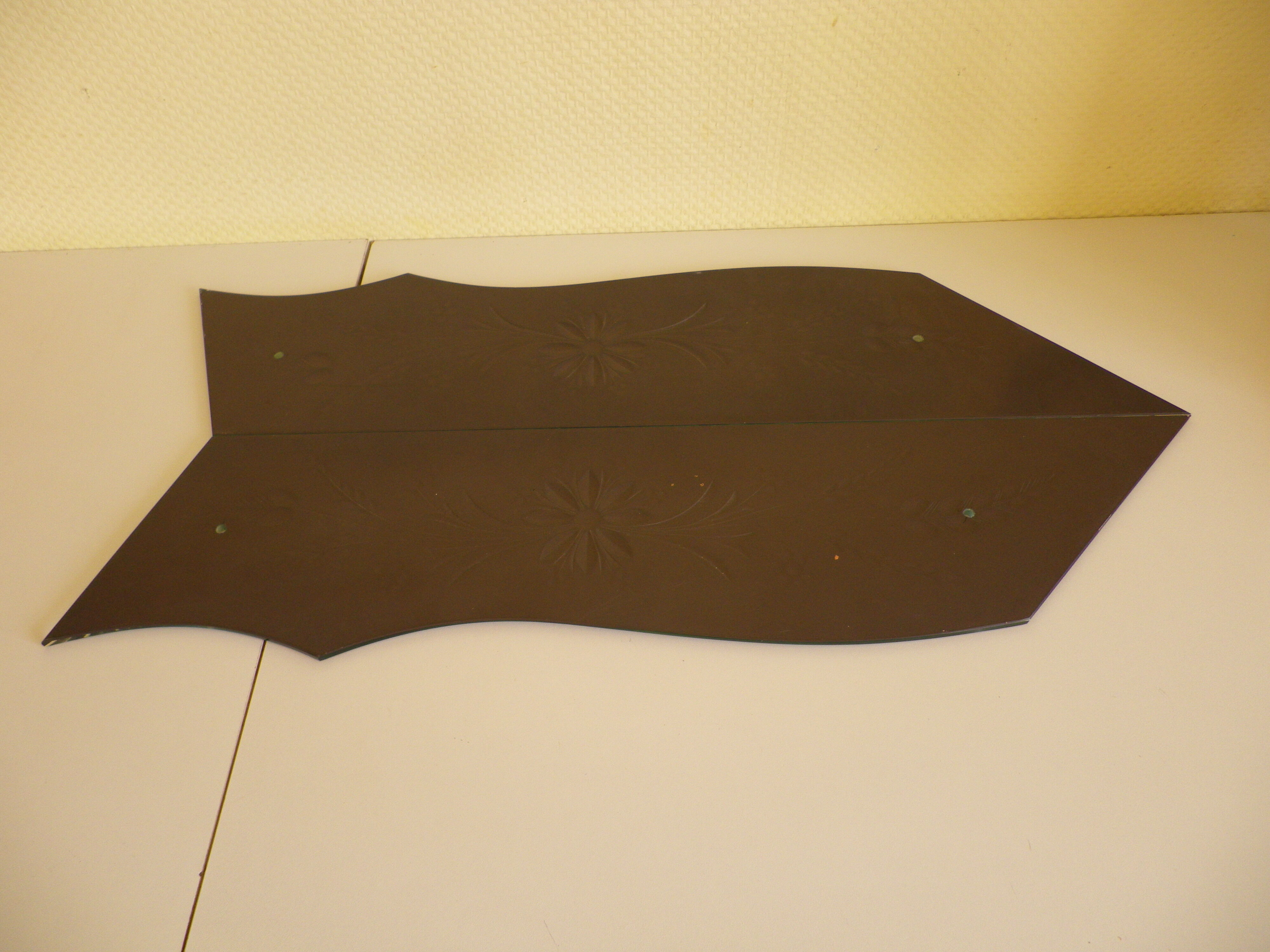 Double Venetian mirror, asymmetrical, beveled