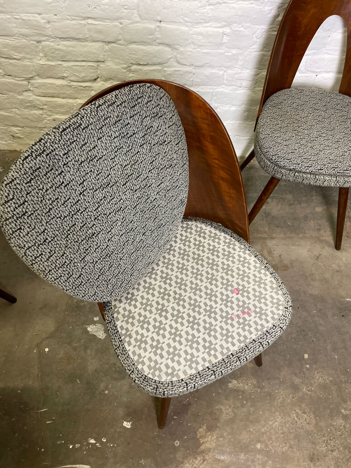 4 Antonin Suman chairs 1960