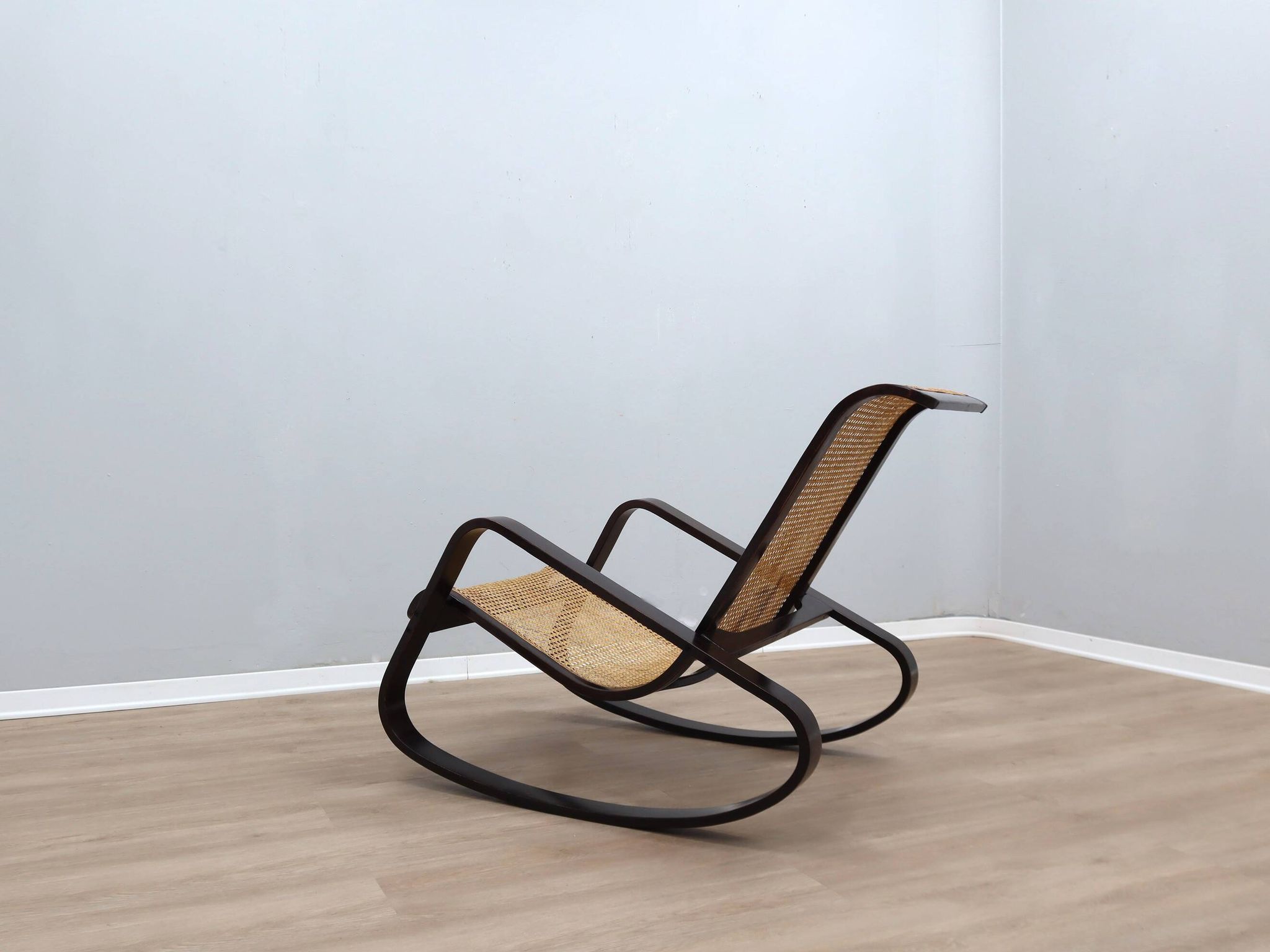 Vintage "DONDOLO" rocking chair Luigi Crassevig 1970s