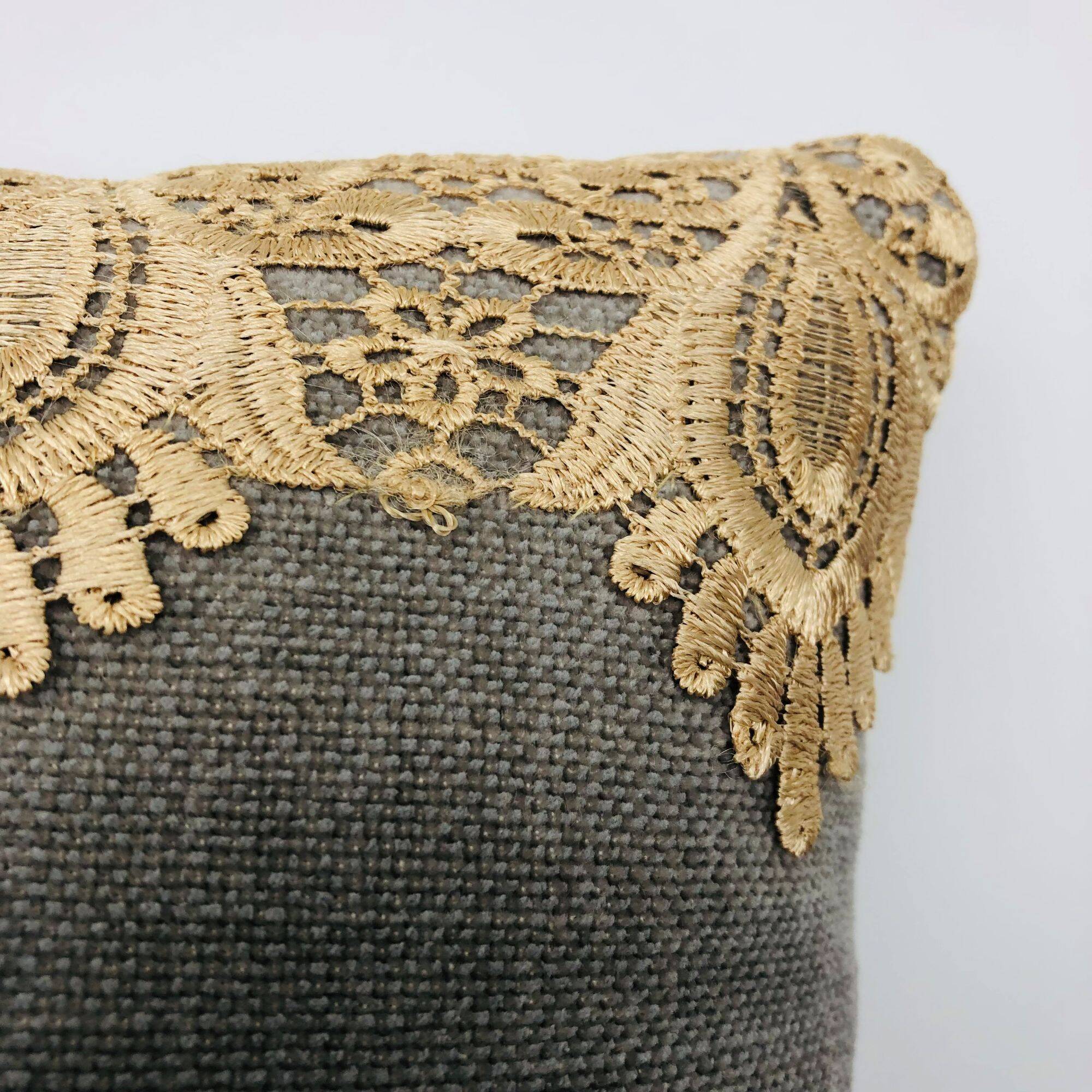 Square cushion, cover and insert. Grey, Champagne. Mila model.