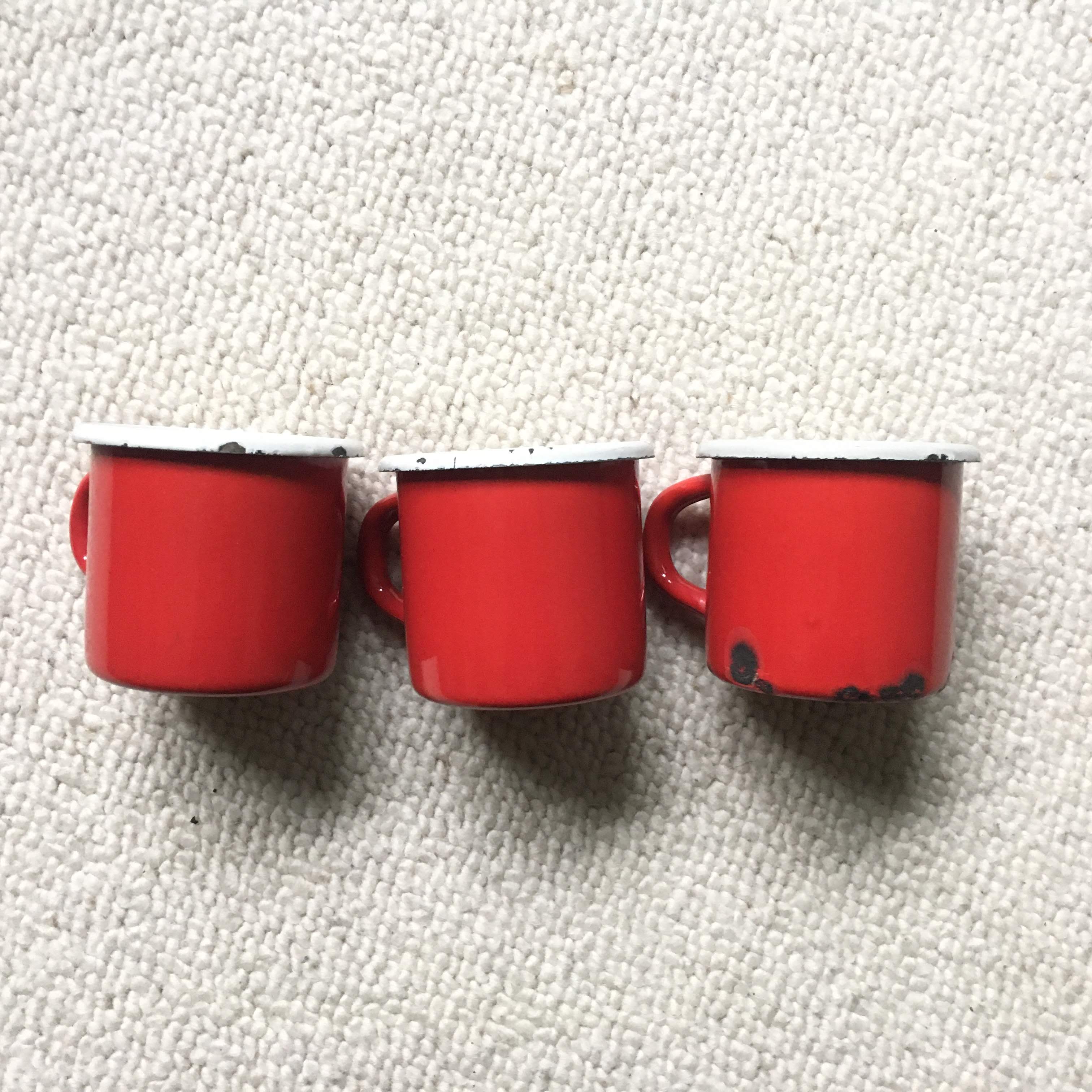 Enamelled tin cups
