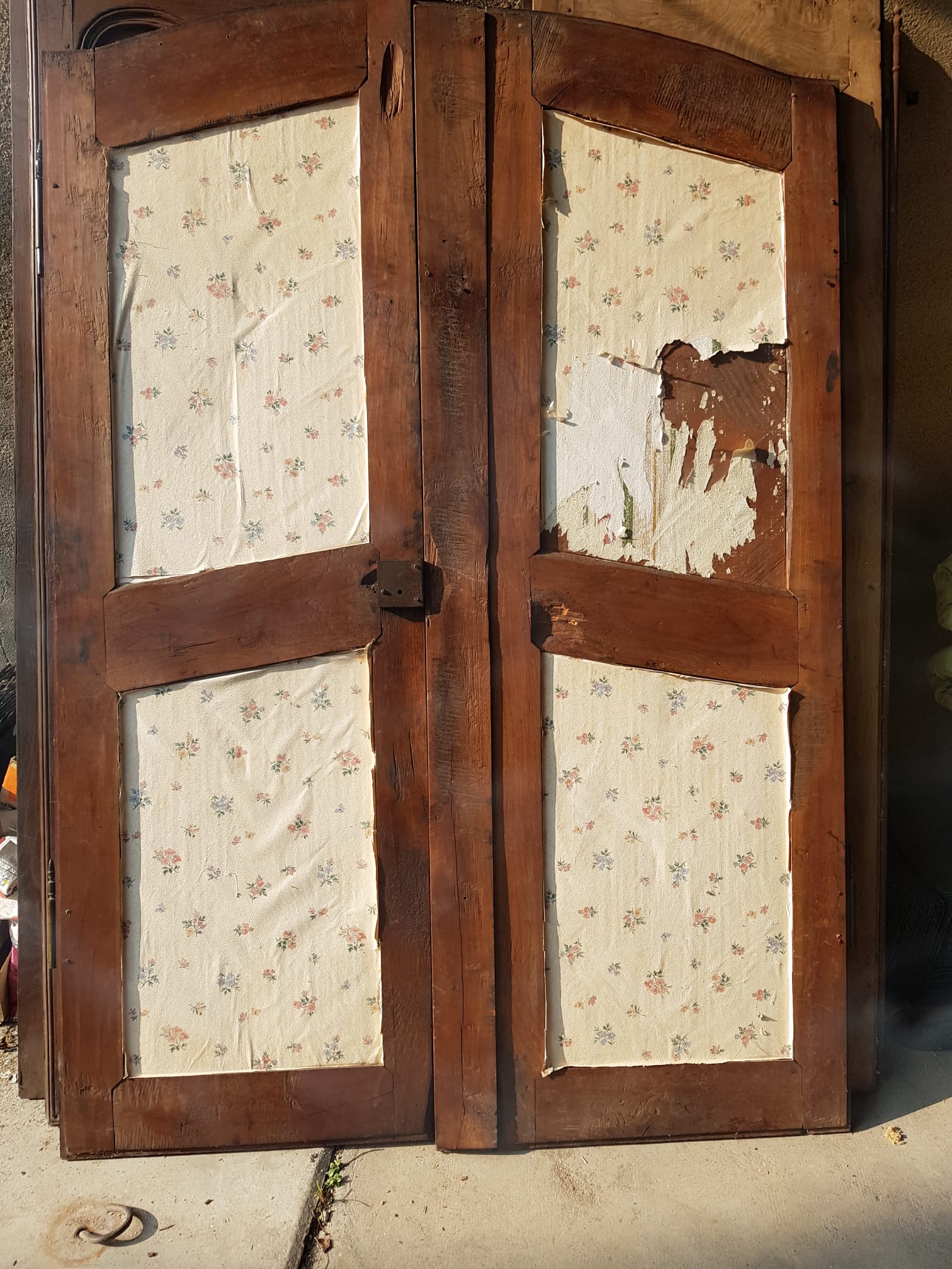 Double doors old wall closet